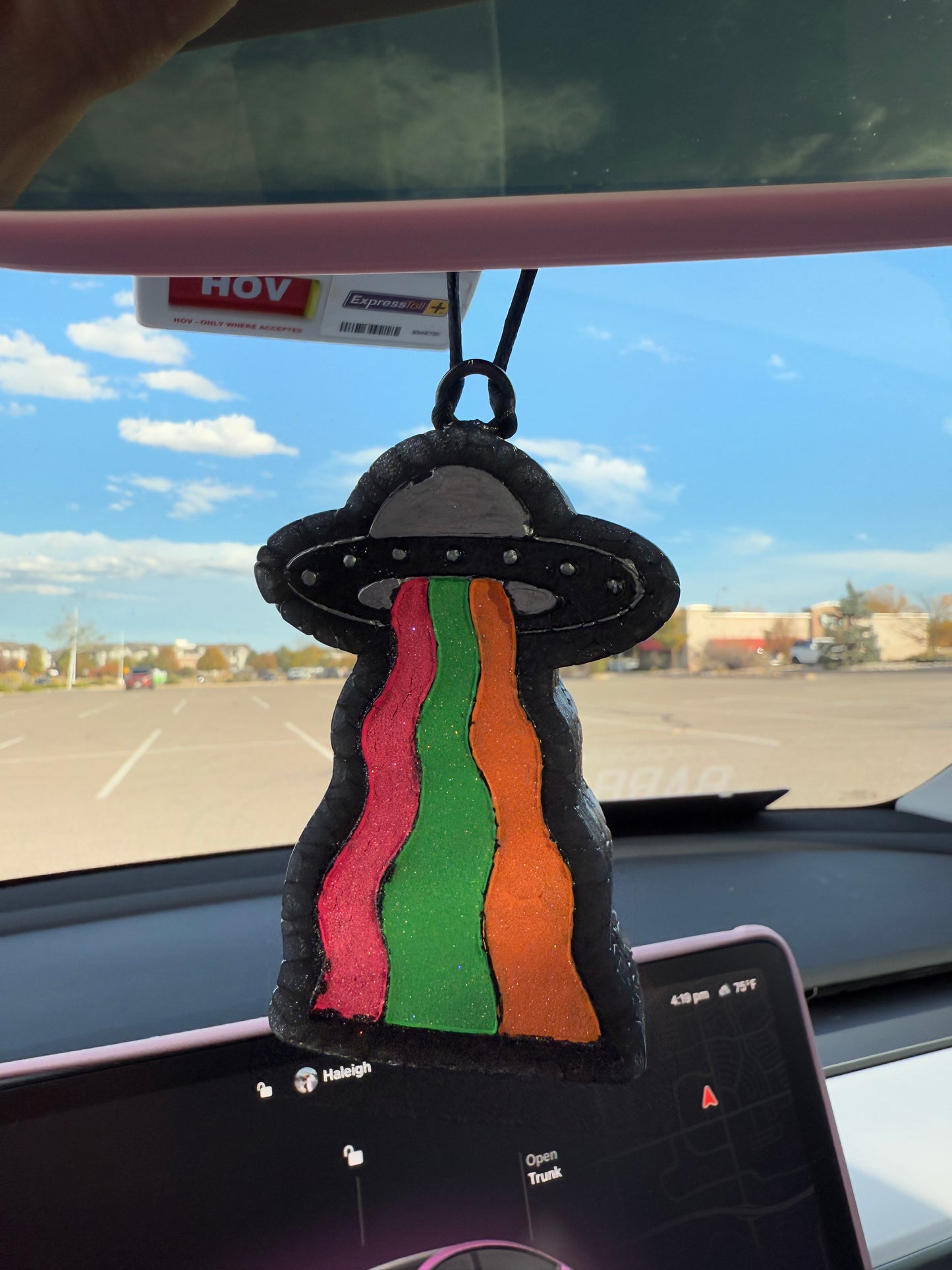 Neon Spaceship Freshie